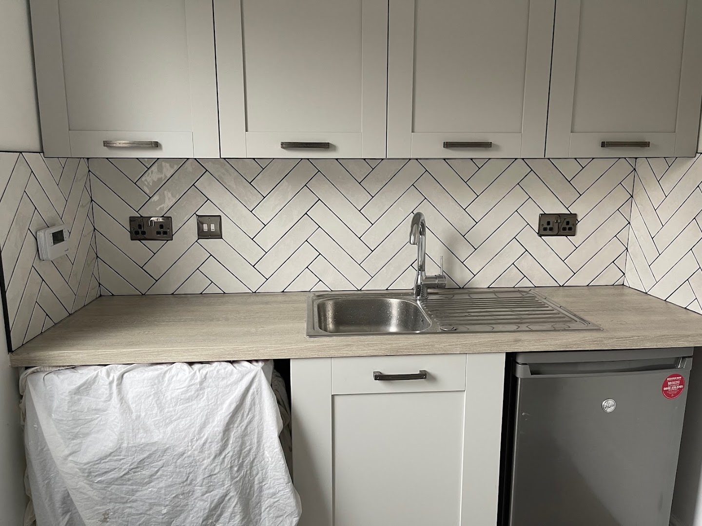 Bubbles Wall & Floor Tiling — Photos 11